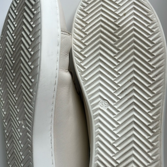 Sezane Off-White Sneakers - Picture 4 of 7